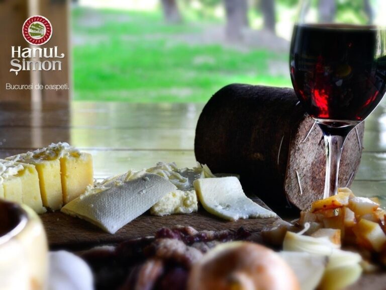 Hanul Șimon -visual identity and graphic design